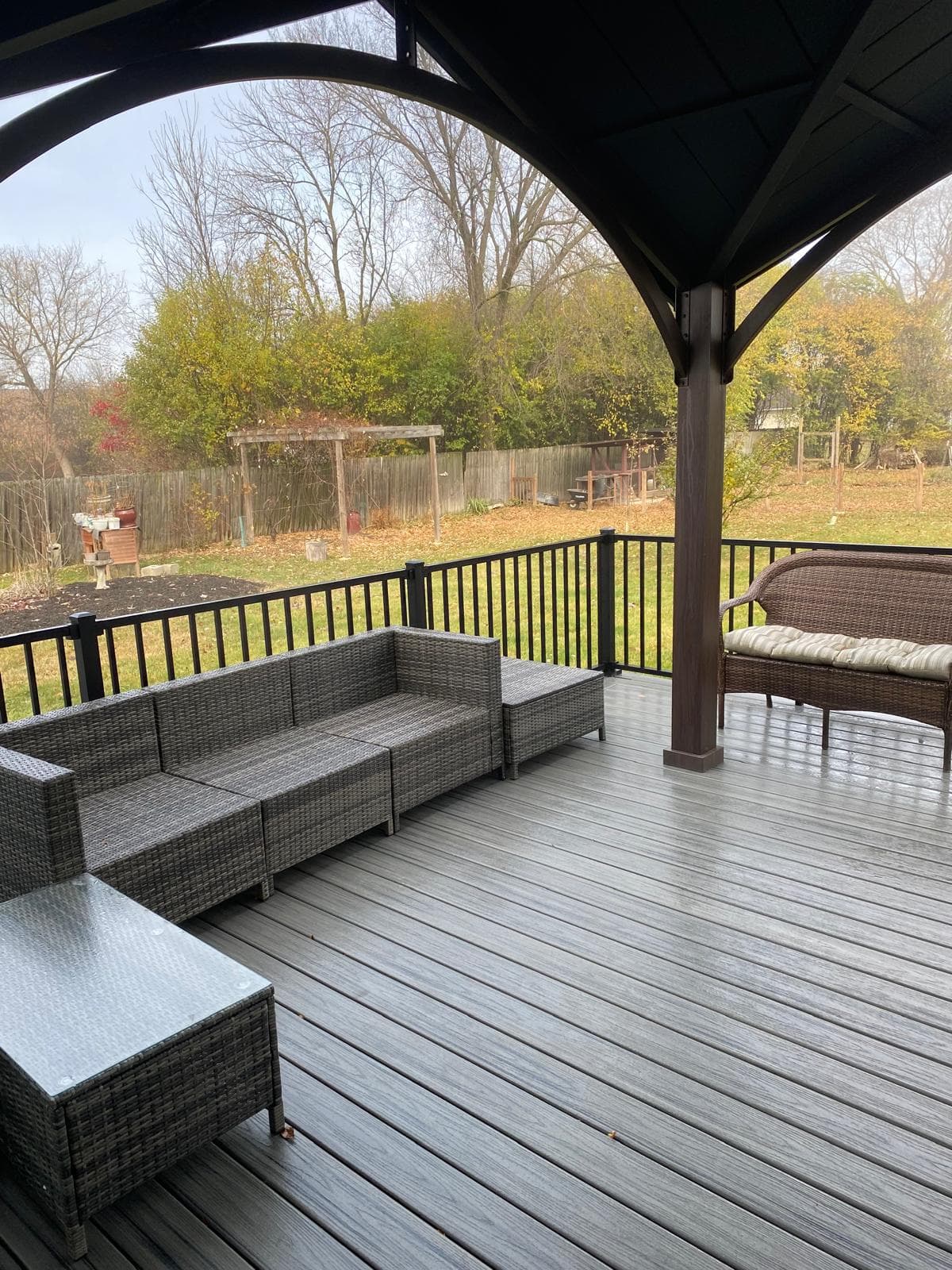 Peaceful Manor Livonia — Back porch