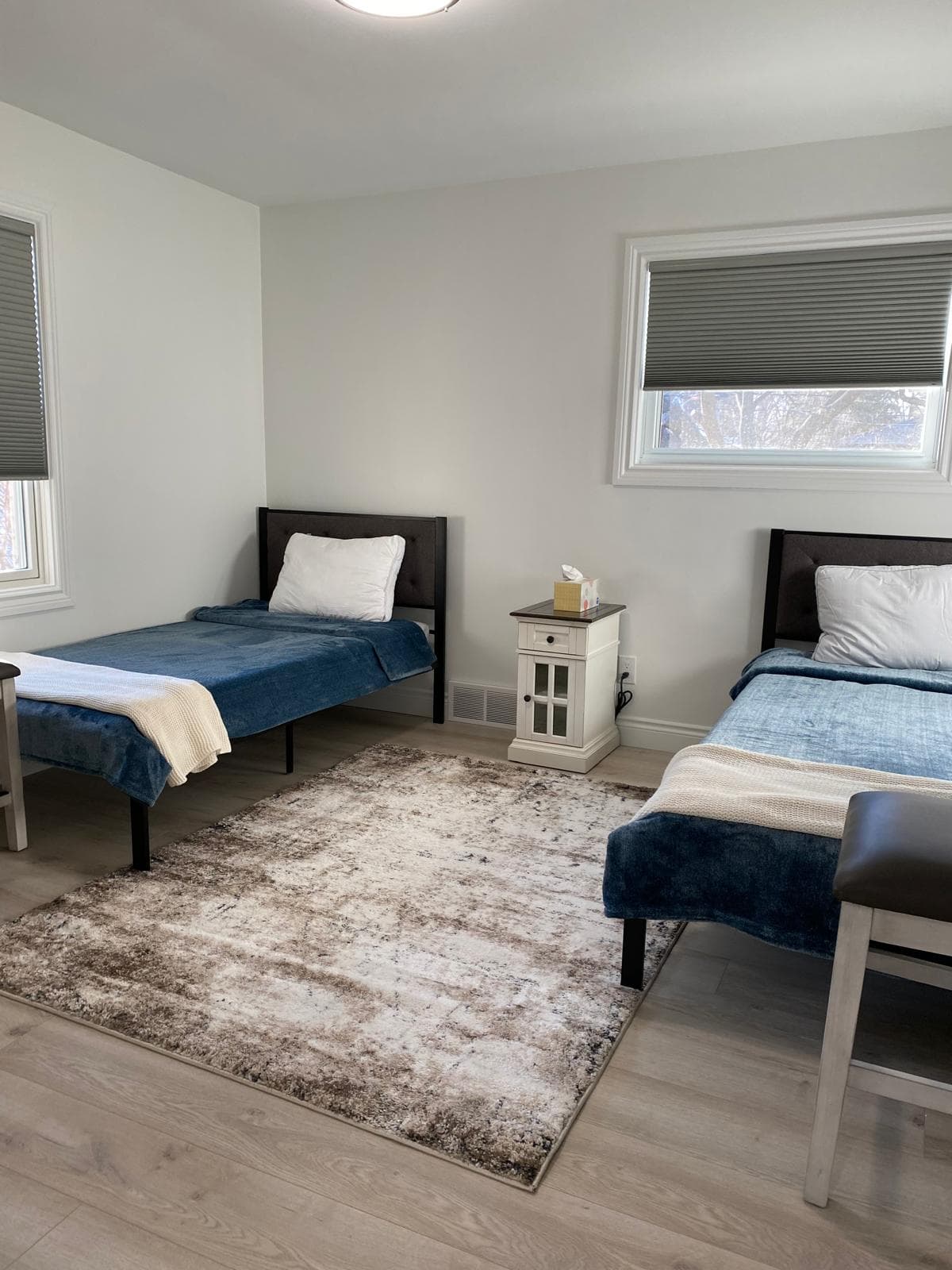 Peaceful Manor Livonia — Resident room